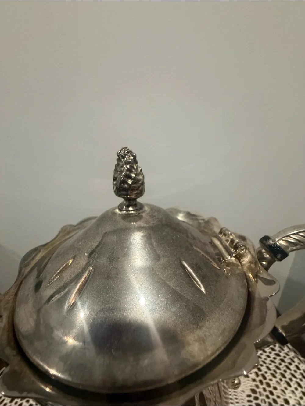 Silver Plated ColorTea/Coffee Pot - Classic Home Dining Accent